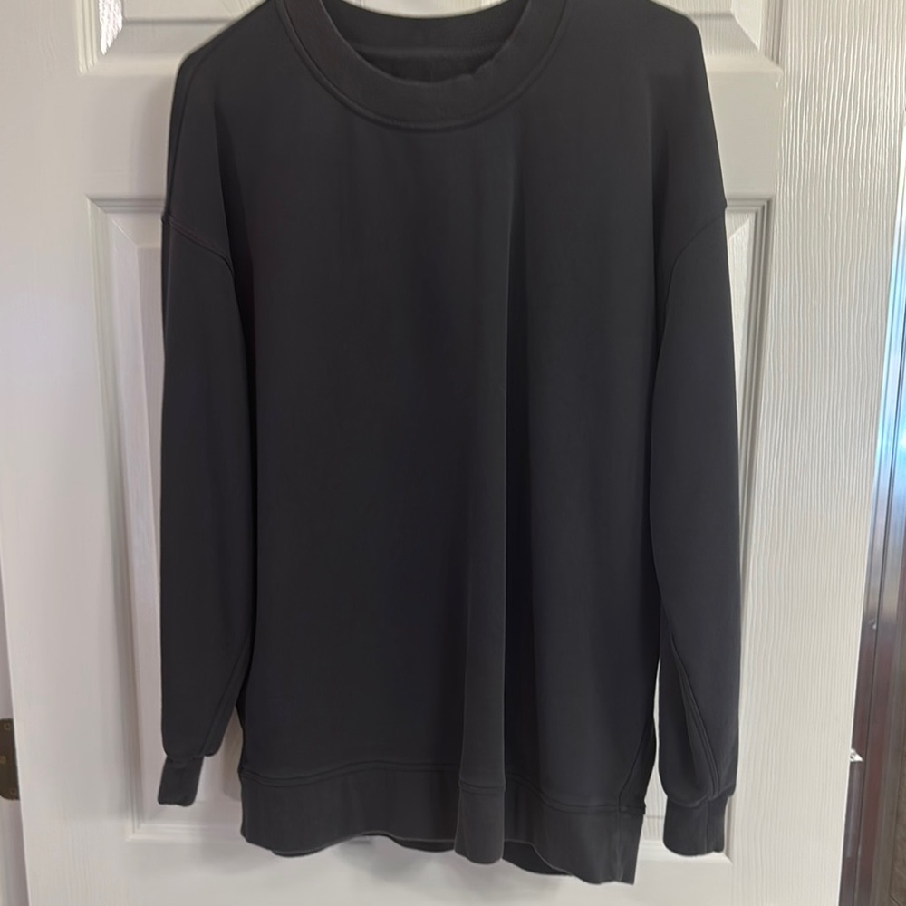 Lululemon oversized sweatshirt dark gray